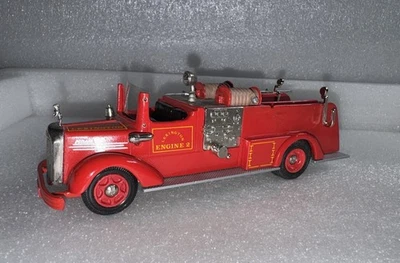 ASHTON MODELS AH-12 LEXINGTON 1951 MACK - Image 1 of 4