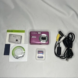 Insignia 7.0MP Compact Digital Camera NS-DSC7P09 Pink Cables SD Card CD Tested - Bild 1 von 12