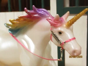 Jaapi PINK FEATHER halter w/lead-fit Breyer traditional foal or Classic - Picture 1 of 2