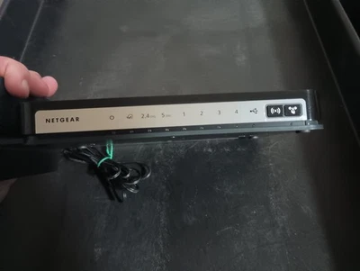 NETGEAR N750 Dual Band Gigabit Router M# WNDR4300V2 - Image 1 of 4