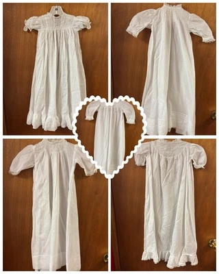 "5 camisones antiguos blancos para niños de aproximadamente 30"" de largo con encaje bordado"  Foto 1 de 4