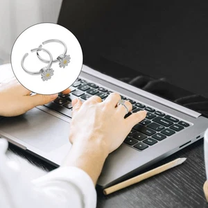  2 Stück Fidget Angst Ringe: Kupfer Gänseblümchen offene Fingerringe verstellbar floral - Bild 1 von 12