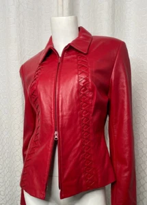 Chaqueta MICHAEL HOBAN Talla 8 Cuero Rojo con Doble Cremallera y Acentos de Enrejado - Imagen 1 de 4