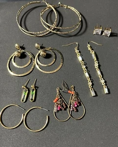 Lot Of 7 Gold Tone Earrings Pierced Stud & Hoops Dangle Vtg Updated Unbranded - Picture 1 of 10