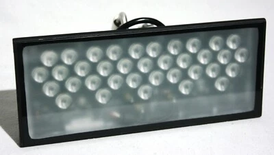 Color Kinetics ColorBlast 12 Wash Light Fixture - 36 LEDs w/ KINO FLO Ball Mount - Image 1 of 4