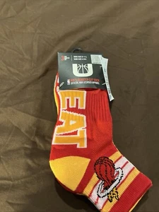 NBA Miami Heat Kid’s 3 Pair Quarter Cut Socks Shoe Size 4-9.5 L Red/yellow/Gray - Picture 1 of 6