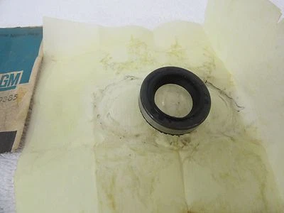 NOS 1957-1969 Chevrolet Truck 4/WD Transfer Case Axle Seal GM 3779385  - Image 1 of 4