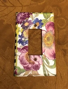 Mc Childs inspirierte dekorative Wippschalterplatte - Bild 1 von 1