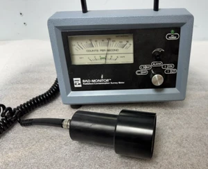 RPI RAD-MONITOR GM-2 RADIATION/CONTAMINATION SURVEY METER with Probe - Picture 1 of 8