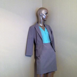   SUIT, GRAY,EXPRESS,JACKET 0, SKIRT 4, POLYESTER/COTTON VISCOSE/ELASTINE - Picture 1 of 6
