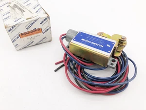 Neu Honeywell Mikroschalter BZLN-2-RH5 Endschalter 1/2A 125VDC 15A 125-480VAC - Bild 1 von 5