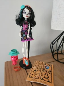 Mattel Monster High Skelita Calaveras Doll - Picture 1 of 5