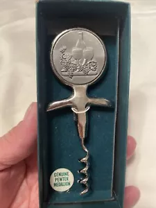 PEWTER Genuine Medallion Souvenir Bottle Opener Corkscrew fort 4 1/2" Vintage - Picture 1 of 8