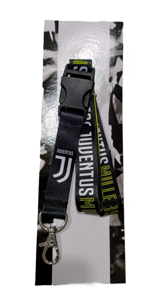 PORTACHIAVI CON LACCIO PORTA  BADGE JUVENTUS CALCIO PRODOTTO UFFICIALE SEVEN - Immagine 1 di 1