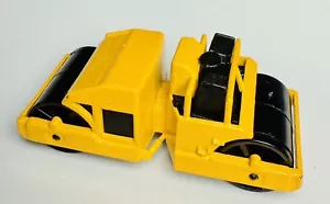 1986 Hot Wheels 69 CAT Road Roller Yellow Diecast Malaysia Steamroller Toy - Picture 1 of 5