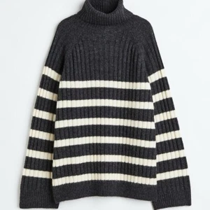 H&M Dark Gray Striped Wool Blend Rib Knit Turtleneck Sweater Size XS - Picture 1 of 7