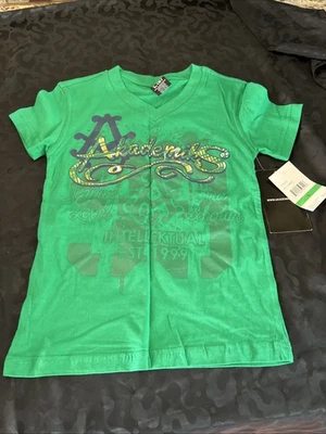 BK5- adademiks Kelly Green Graphic Unisex T shirt ALK320120 Large (6) Kids - Image 1 of 4