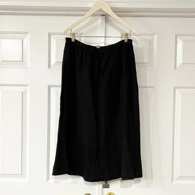 Match Point | Falda negra fluida 100 % lino Foto 1 de 4