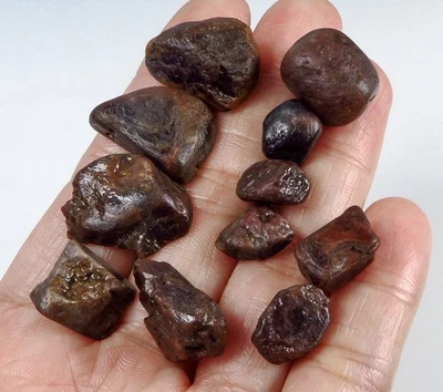 Muestra áspera faceta de corindón rubí sin calentar 151 quilates natural YRB5840 Foto 1 de 3