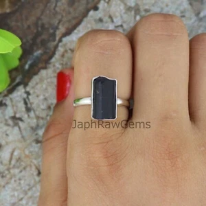 Raw Black Tourmaline 925 Sterling Silver Uncut Healing Crystal Bezel Ring  - Picture 1 of 5