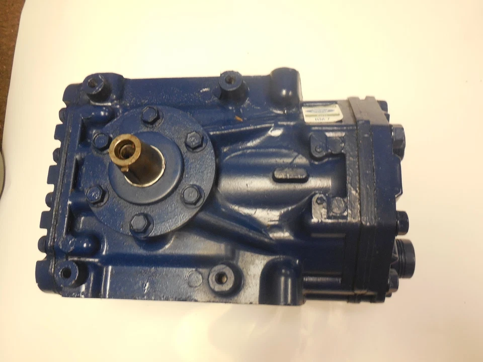 Remanufactured 1963 1964 Ford Galaxie Air Conditioning Compressor C3AZ-19703-C - Image 1 of 4
