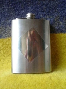 STAINLESS STEEL  HIP FLASK 8 OZ  12 X 10 X 2 CM ORIGINAL SEE PICS - Picture 1 of 3