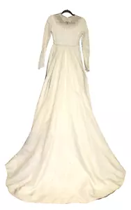 Vintage Spitzenapplikation & Perlen Langarm Empire Brautkleid & abnehmbare Schleppe - Bild 1 von 24