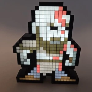 2017 PDP Pixel Pals - God Of War KRATOS 031 Light Up Figur PlayStation funktioniert - Bild 1 von 6