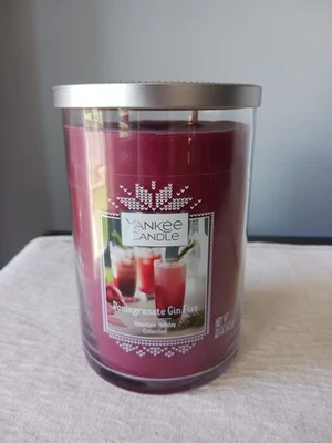 Yankee Candle  Pomegranate Gin Fizz 22 Oz 2 Wick New - Image 1 of 3