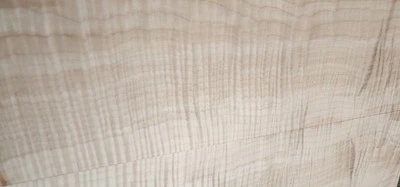 Juego de Bookmatch Maple Fiddleback Spalt #1033 L.22&1/2" W. 15&3/8" T. 3/8" Foto 1 de 4