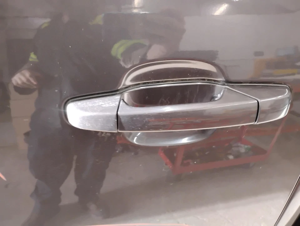 07 08 09 10 11 12 13 CHEVY SILVERADO 1500 Outside Door Handle Left Foto 1 de 1