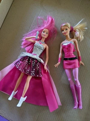 2x Barbie ROCK 'N ROYAL Courtney + PRINCESS POWER Kara Super Sparkle DOLLS LOT - image 1 of 4
