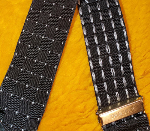 Foto 1 di 9