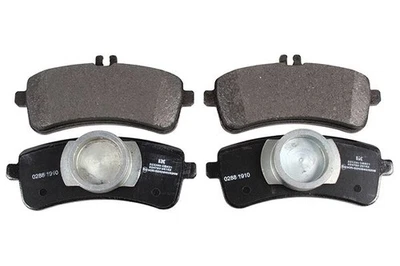 NK Rear Brake Pad Set for Mercedes Benz S500 4.7 Maybach M278.929 2014-2017 - Image 1 of 4