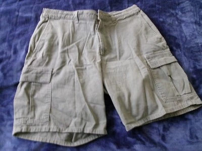 Pantalones cortos cargo Savane elásticos 100 % algodón para hombre talla 33 verde alcachofa Foto 1 de 4