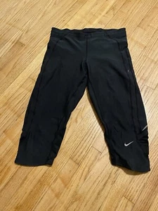 Nike Fit Girl 4-6 Cropped Jogger Pull On Athletic Zipper Pocket On Back Dry Fit - Picture 1 of 5