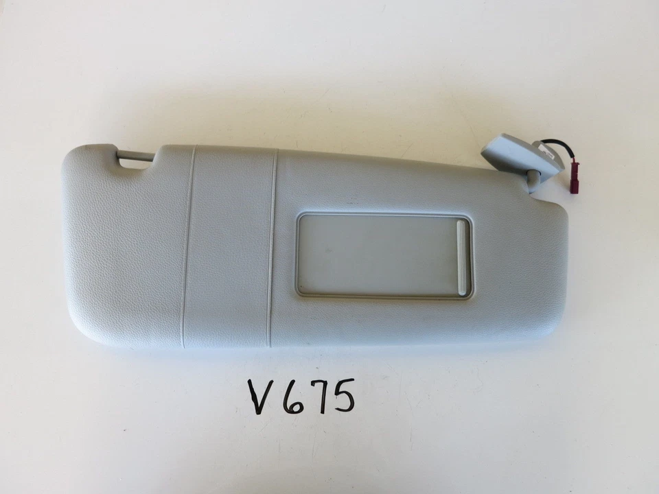 06 BMW 525XI LADO DERECHO PASAJERO INTERIOR PARASOL GRIS V675 Foto 1 de 4