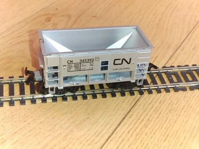 Accurail CN Rail escala HO vagón de mineral Slave Lake Division Foto 1 de 4