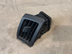 2007-2008 INFINITI G35 SEDAN DRIVER LEFT SIDE DASHBOARD AIR VENT ASSEMBLY OEM - Picture 1 of 2