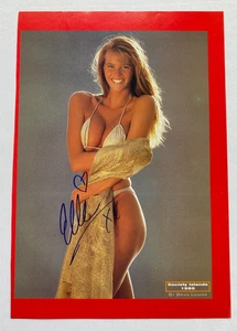 Vintage Elle Macpherson Autographed Society Island 1986 Photo - Picture 1 of 2