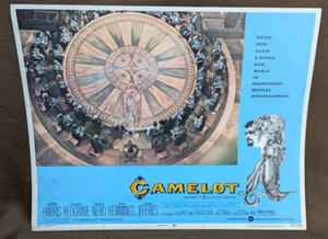 UNA tarjeta de vestíbulo Camelot 1973 relanzamiento #1 Caballeros de la Mesa Redonda - Imagen 1 de 10