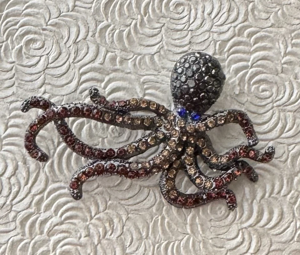 Осьминог брошь / подвеска эмаль на металле с кристаллами - Изображение 1 из 4