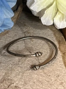 36. SIG YDL 925 Sterling Trinidad Cone end, Patterned Cuff bracelet 18.8g. Adj - Picture 1 of 19