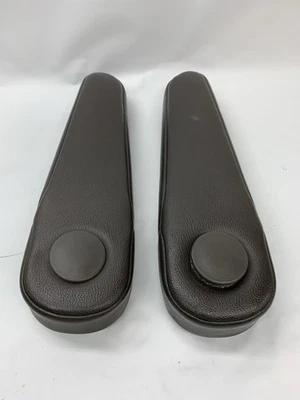 2013 Honda Odyssey Front Driver & Passenger Seat Armrest Leather dark Gray - Image 1 of 4