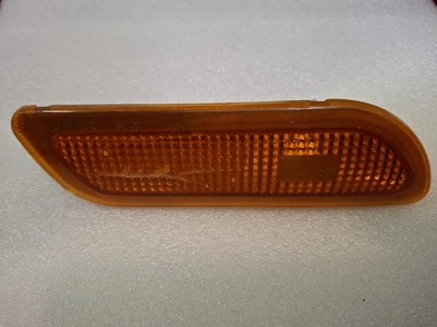 Mercedes-Benz W208 1999-2002 CLK430 CLK320 CLK55 parachoques luz marcador lámpara derecha Foto 1 de 4