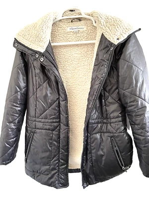 Warm Winter Puffy Quilted Fleece Lined Faux Leather Jacket Sz M Black Kenneth Co - Image 1 of 4
