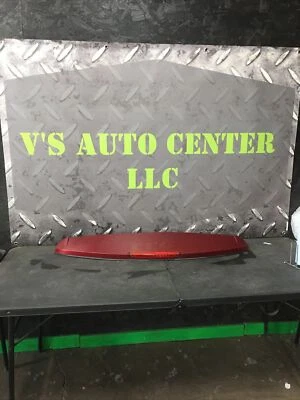 12-15 Chevrolet Captiva Sport спойлер крыло багажника с третьим стоп-сигналом 25884866 - Изображение 1 из 4