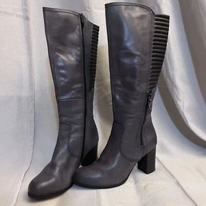 TAMARIS KNEE HIGH LEATHER BOOT - SIZE 9 GRAY AND BLACK ZIP UP BLOCK HEEL EUC - Picture 1 of 11