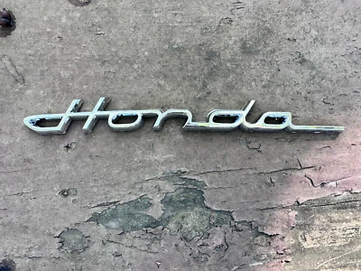 Emblem Old Vintage Script Badge Classic Decal Chrome Logo  Auto Moto For HONDA - Image 1 of 2