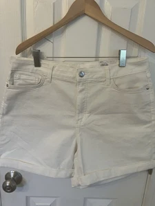 NWT Lauren Conrad Shorts Women Size 16 White High Rise Cuffed Shorts - Picture 1 of 4